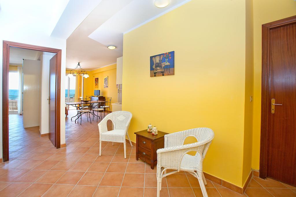 Polifemo Apartment Letojanni Room photo